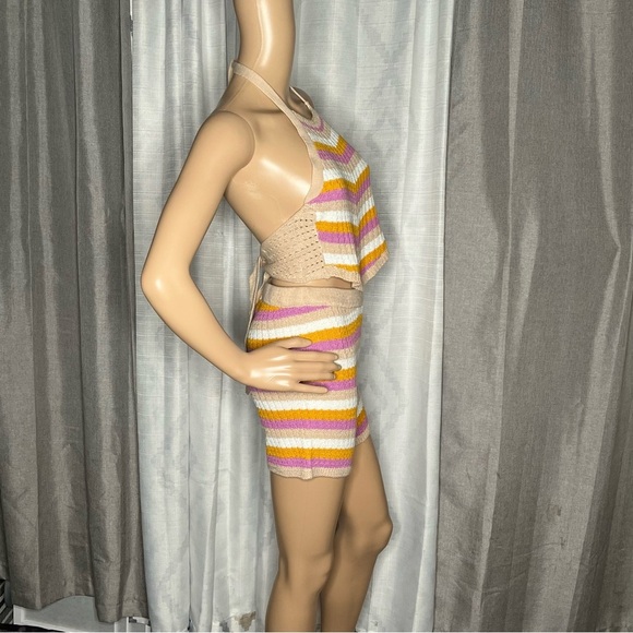 No Comment Striped Knit Halter Top and Short Set Small - Picture 6 of 11